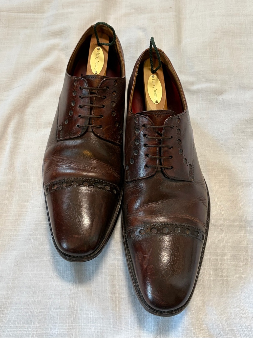Grenson made in England dark Brown Leather Cap-Toe Oxfords 9.5